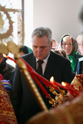 Юрий Сергеевич Шалимов за богослужением
