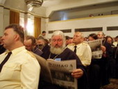 Делегаты военных учебно-методических сборов с интересом знакомились с  калининградской православной  газетой СПАС