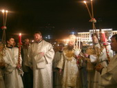 Фото 6. Перед закрытыми дверьми храма...